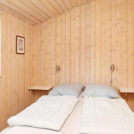Σπίτι διακοπών 10 Person Holiday In Jerup